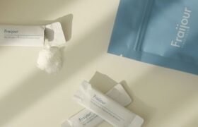 Fraijour Pro Moisture Enzyme Powder Wash